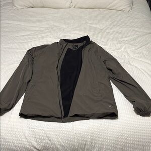 XL Vuori Bomber windbreaker jacket, color: olive/gray